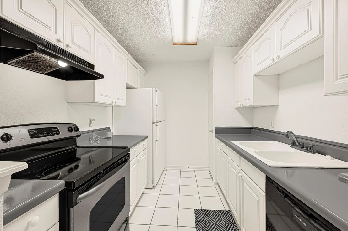 Photo of 3103 Clear Wing Street