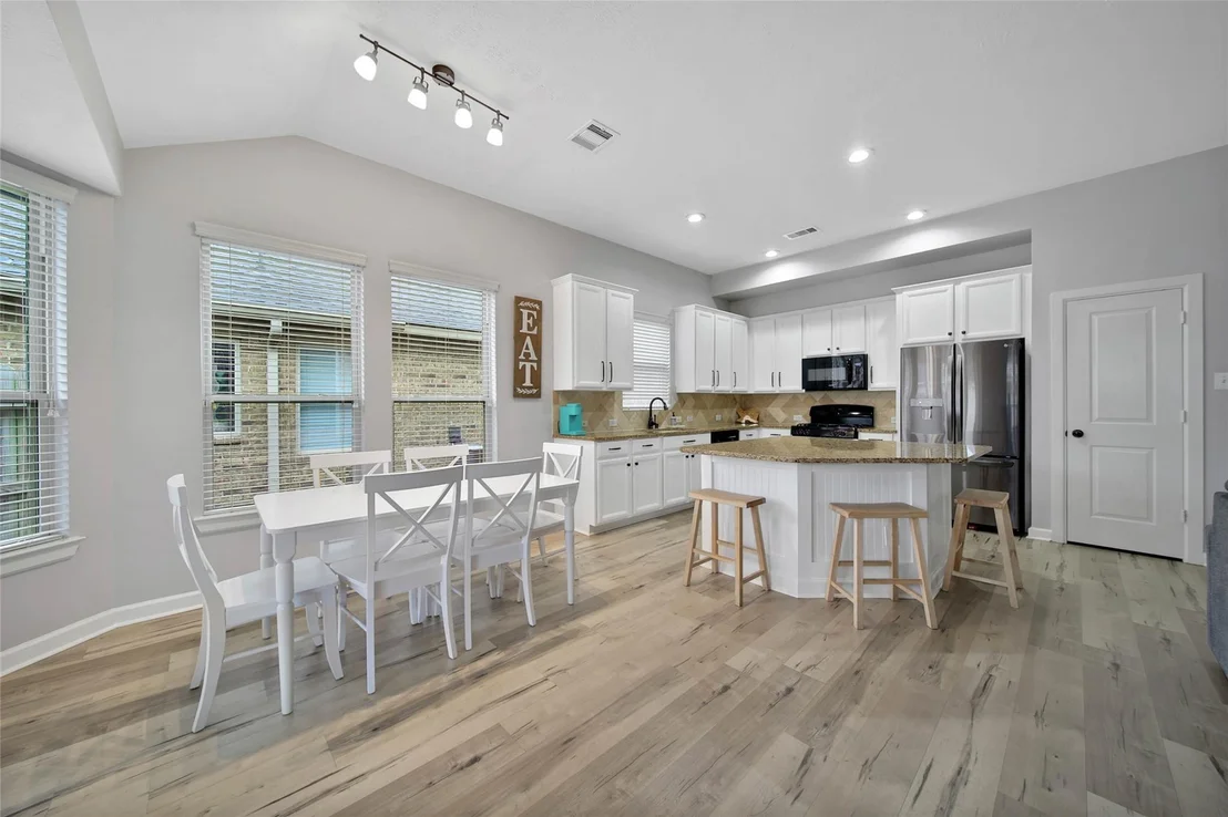 Photo of 12935 Northpointe Bend Drive