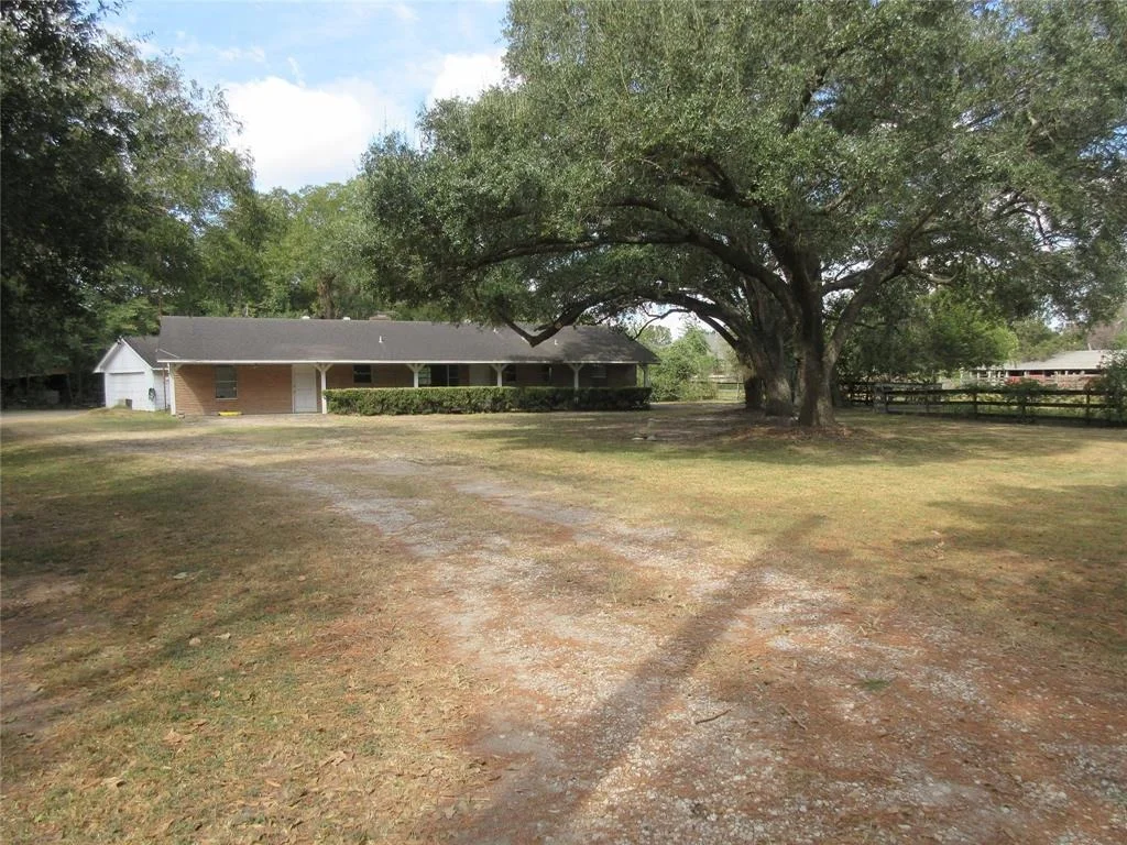 Photo of 2234 Baker Road