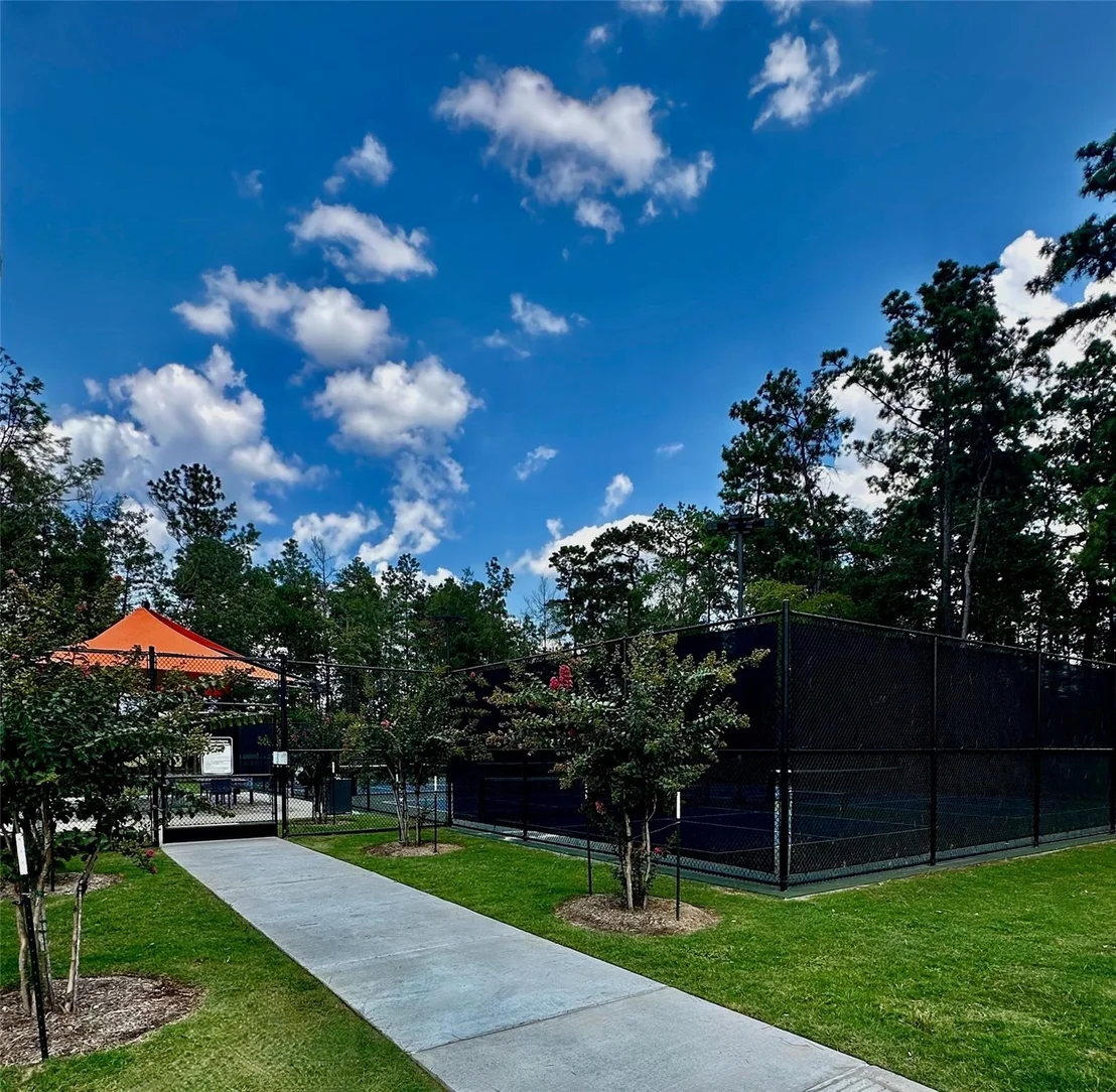 Photo of 4100 Sandalwood Lane