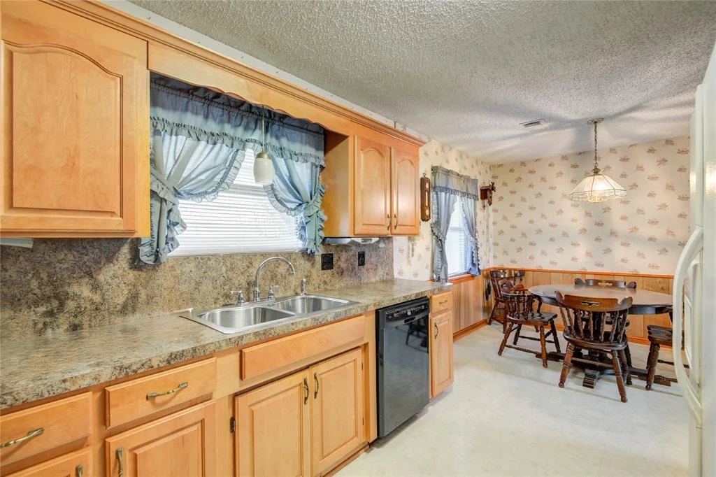 Photo of 223 Silverbell Circle