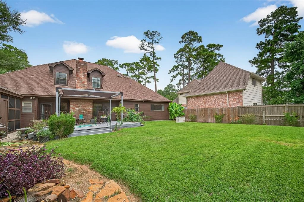 Photo of 18327 Forest Elms Drive