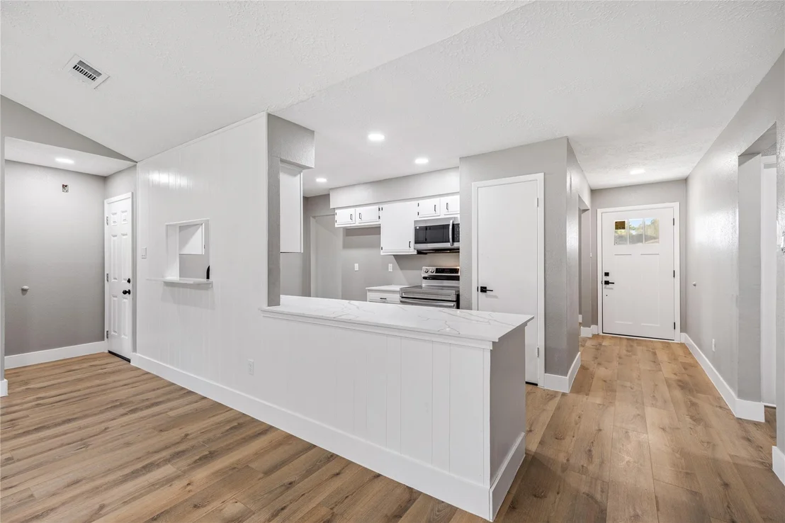 Photo of 4515 Mossygate Drive
