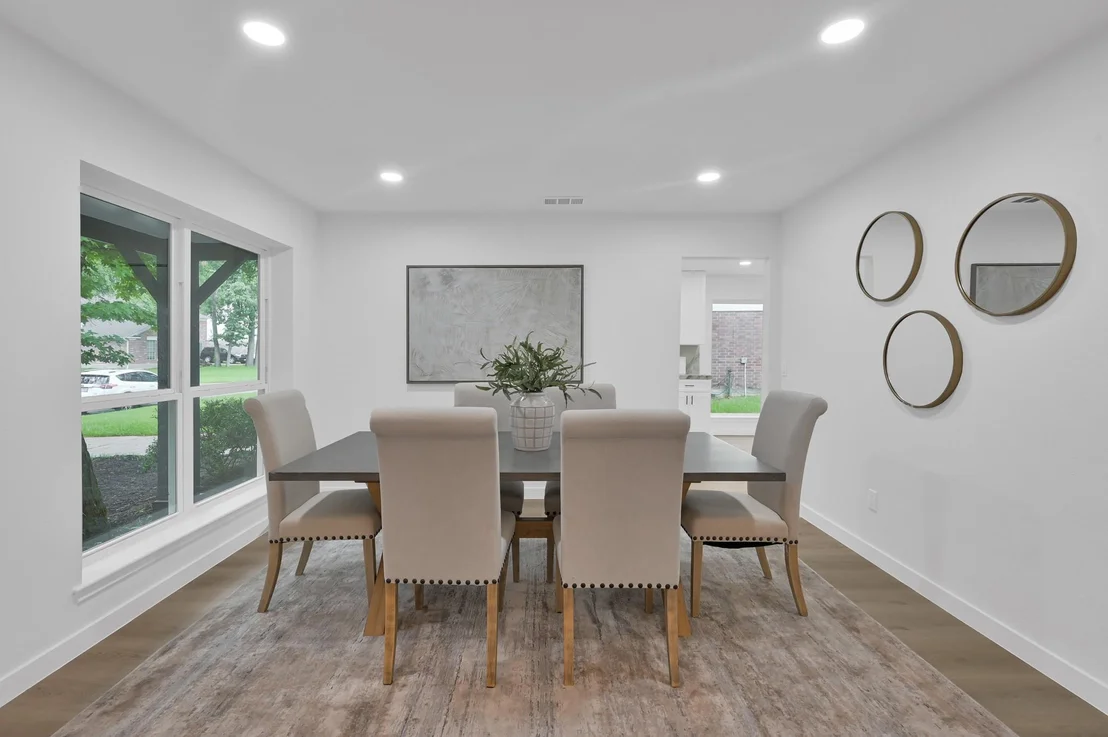 Photo of 70 Breezy Point Place