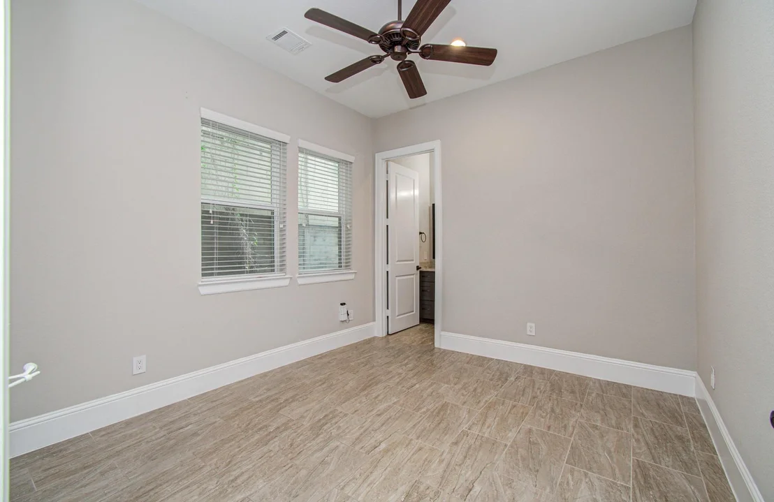 Photo of 2114 Mason Street