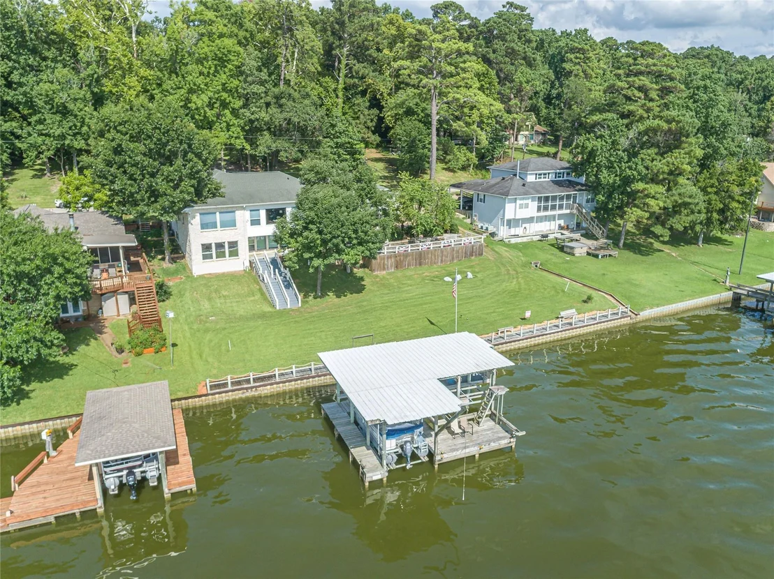Photo of 172 Cedar Lane