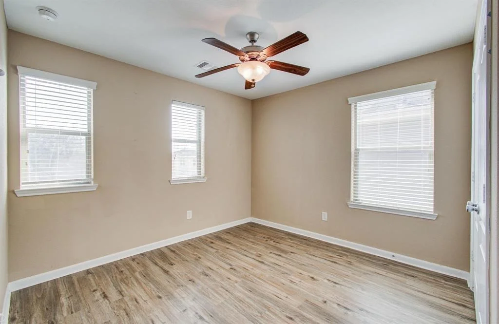 Photo of 810 Ellerton Lane