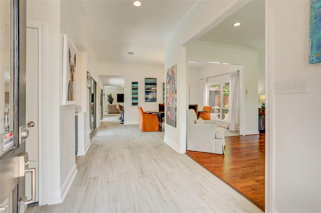 Photo of 2306 Binley Drive