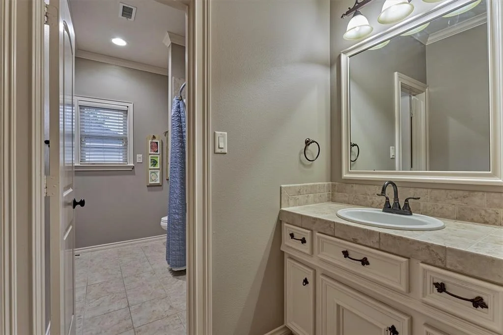 Photo of 2 Amulet Oaks Place