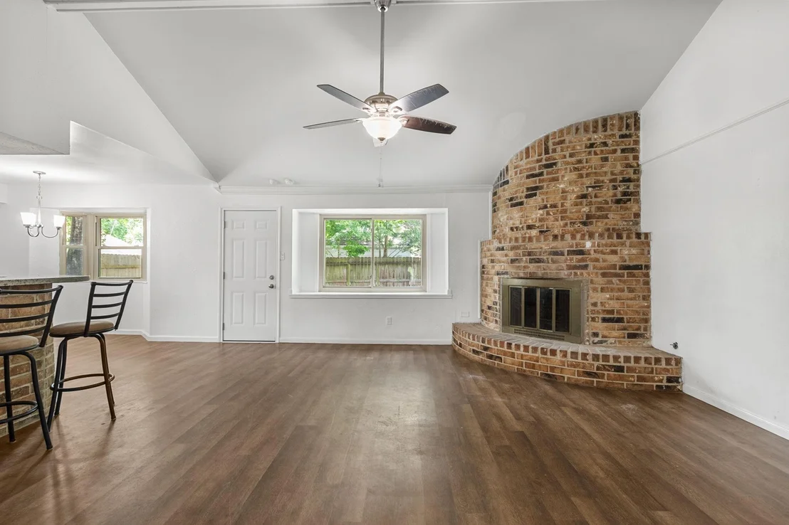 Photo of 9726 John Bank Drive