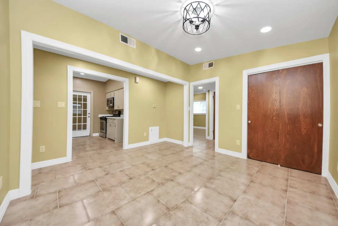 Photo of 5326 Heatherbrook Drive