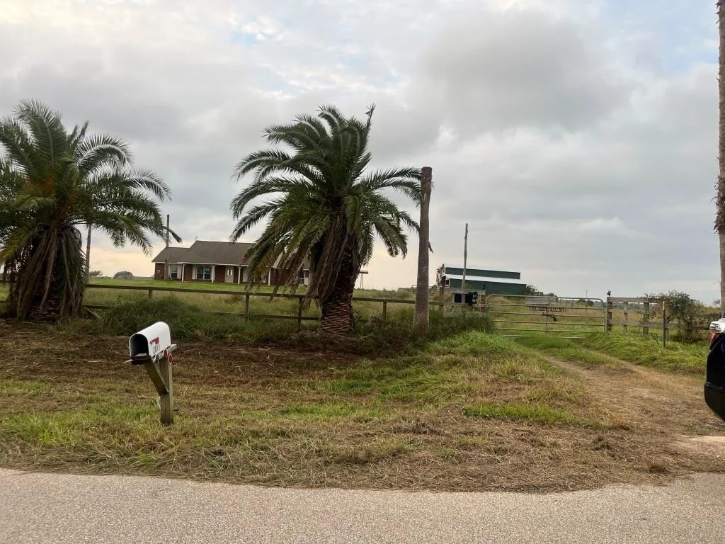 Photo of 5011 County Road 868d