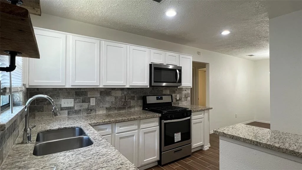 Photo of 4804 Greenwood Drive