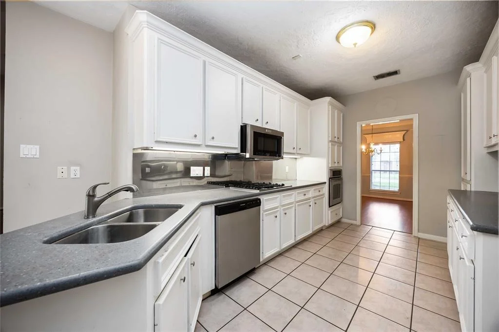 Photo of 24526 Haigshire Drive