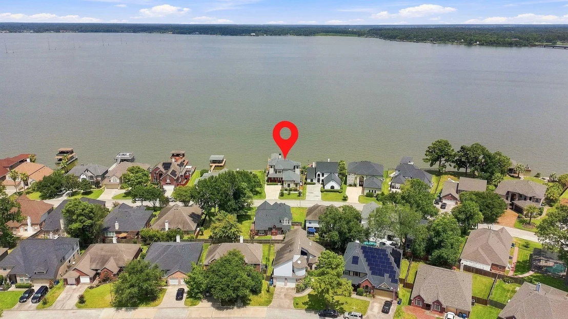 Photo of 18922 Vantage View Lane