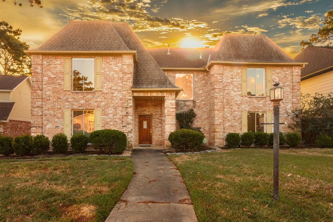Photo of 8111 Northbridge Drive