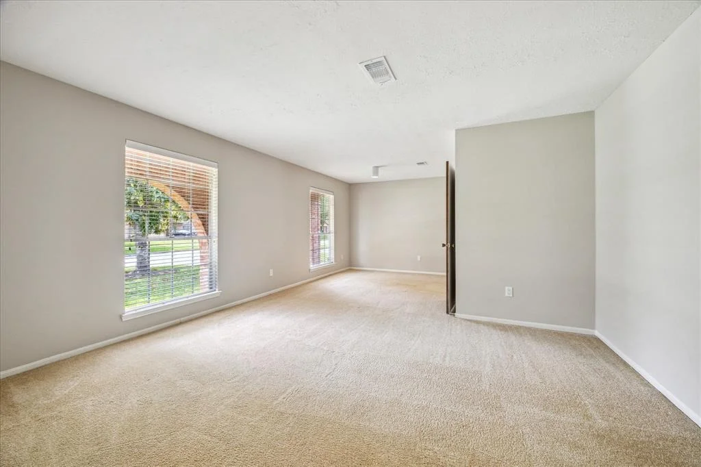 Photo of 731 Seacliff Drive