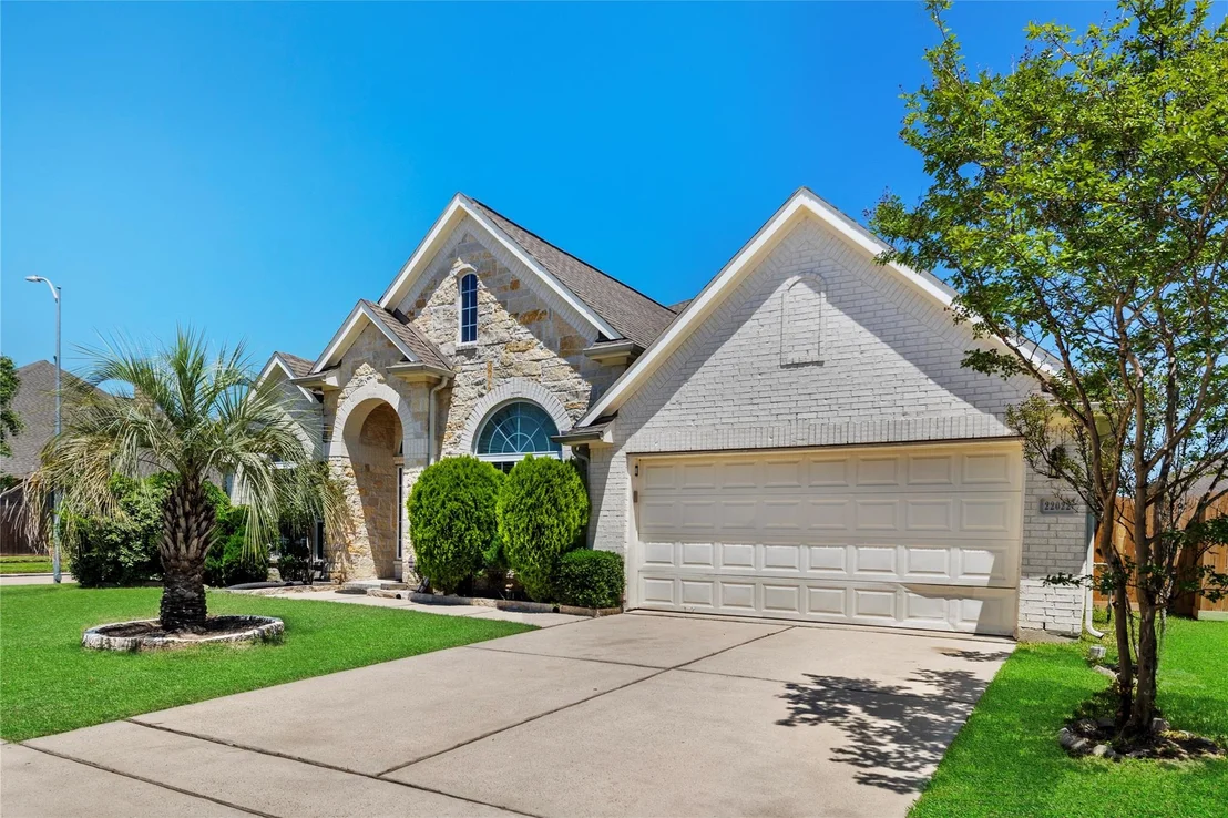 Photo of 22022 Bridgestone Hawk Court