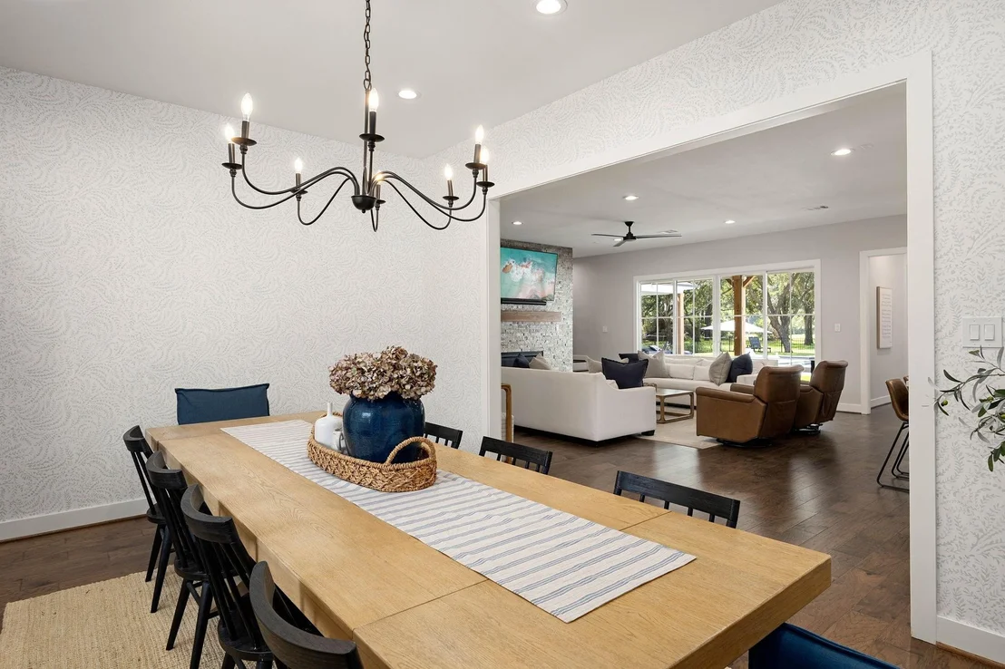Photo of 3008 S Saddlebrook Lane