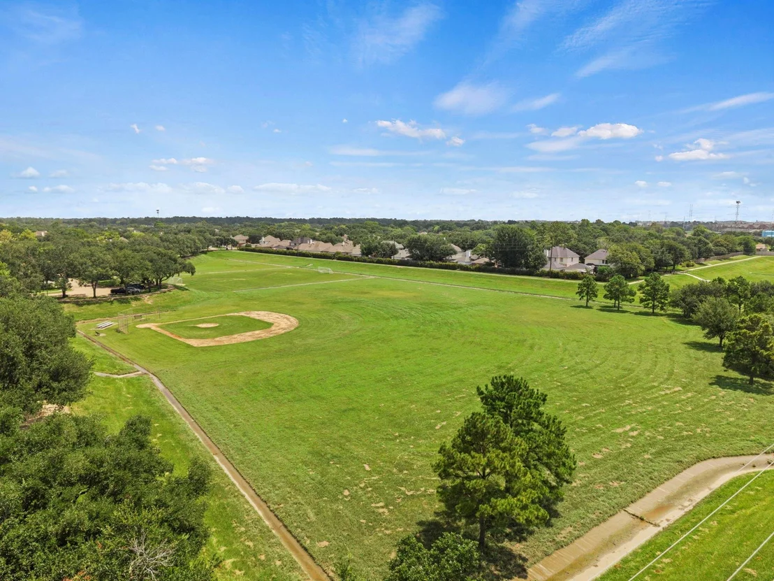 Photo of 11323 Chestnut Woods Trail