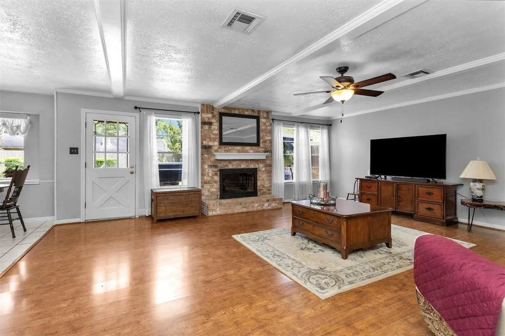 Photo of 5934 Foresthaven Drive