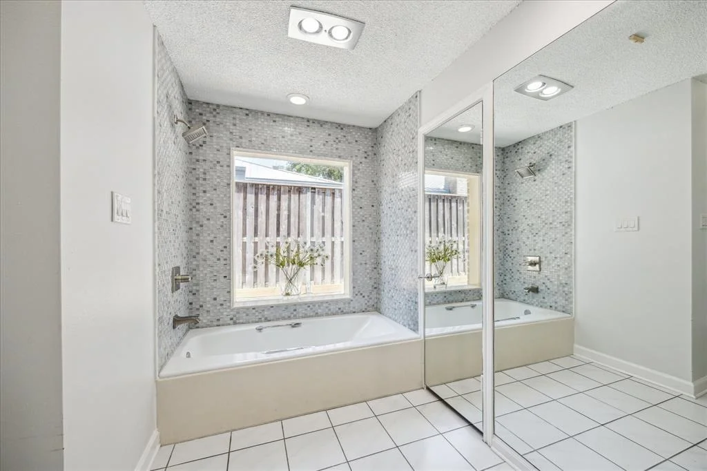 Photo of 250 Gessner Road