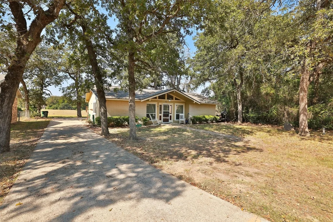 Photo of 6 Acapulco Lane