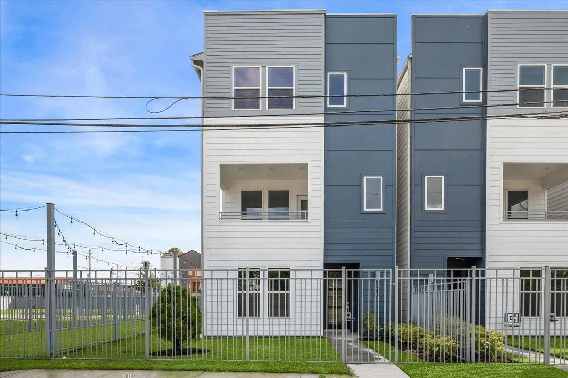 Photo of 1808 Elysian Street