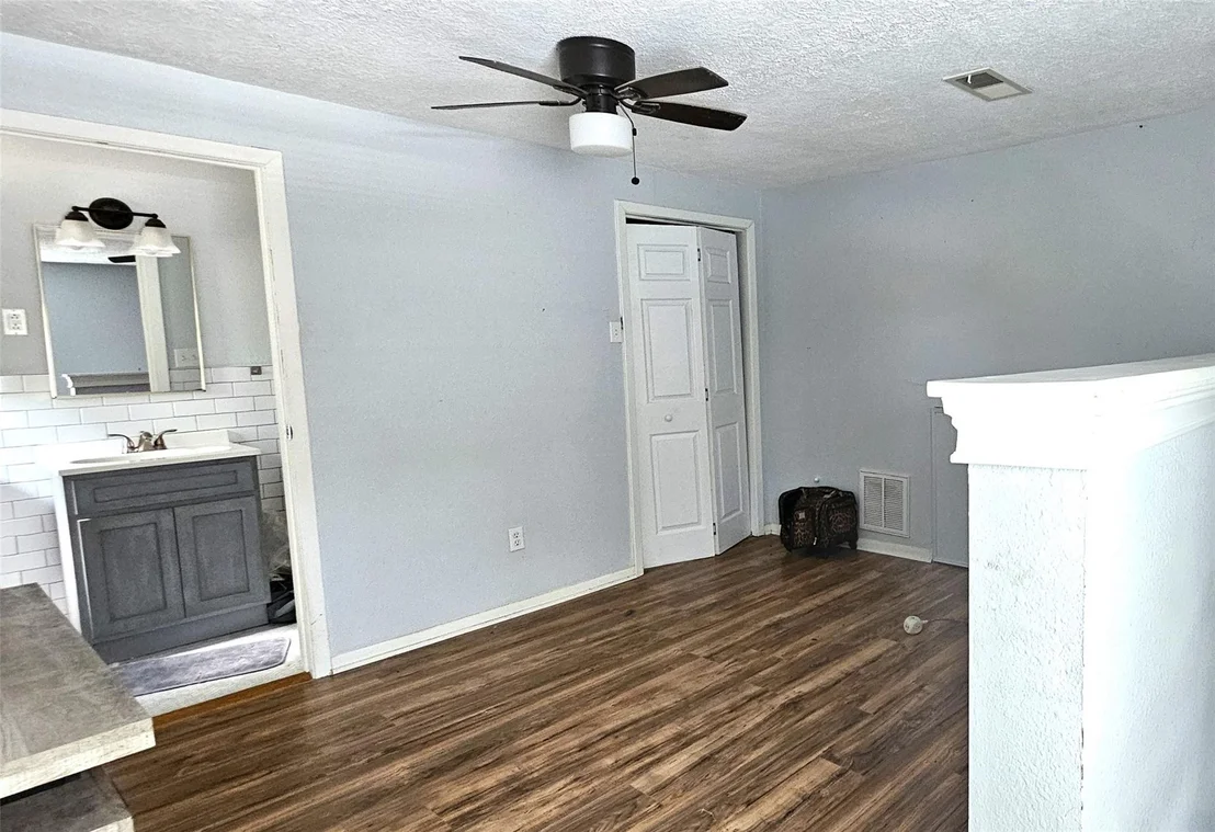 Photo of 219A Texas Avenue