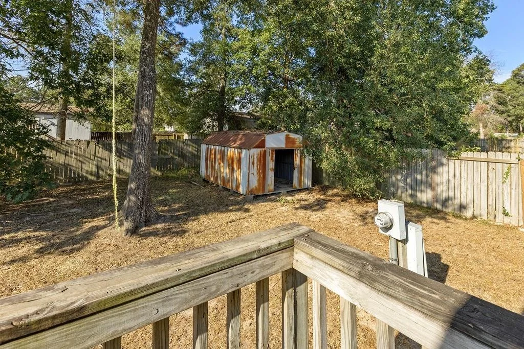 Photo of 182 Carmen Boulevard