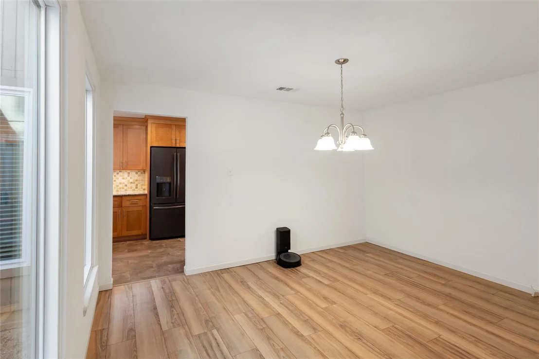 Photo of 217 Wellwood Lane