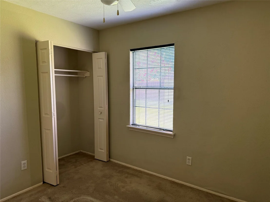Photo of 24303 Four Sixes Lane