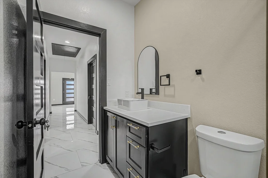 Photo of 5915 Rietta Street
