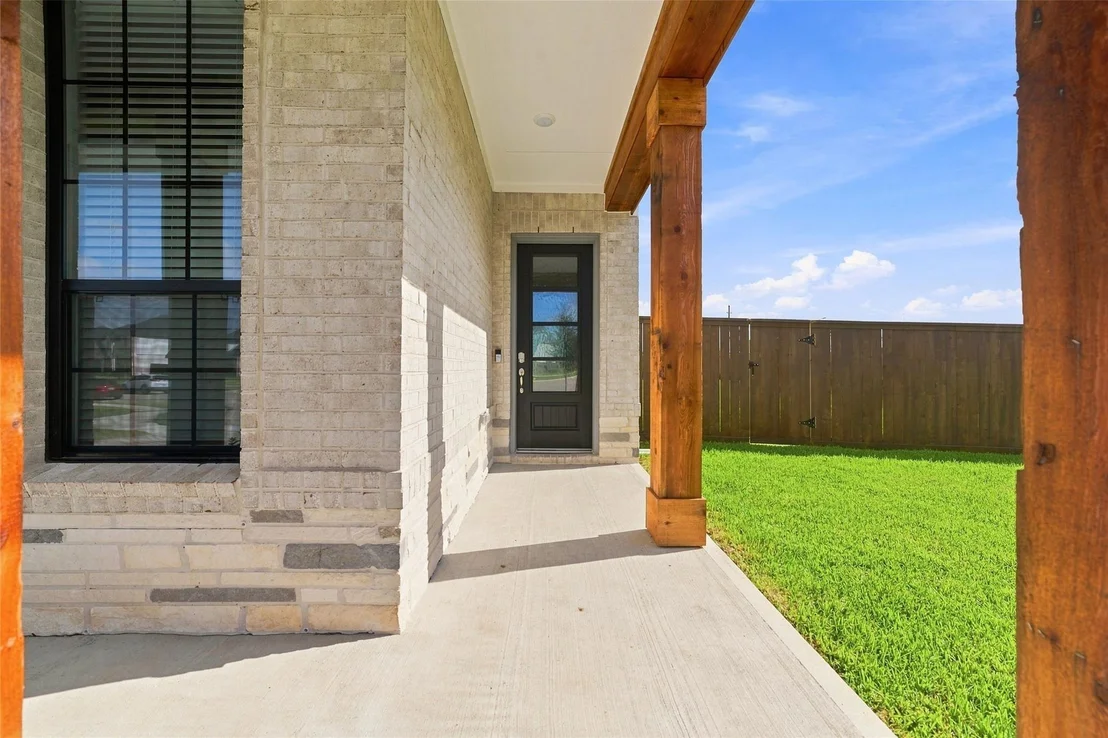 Photo of 25202 Bamburgh Drive