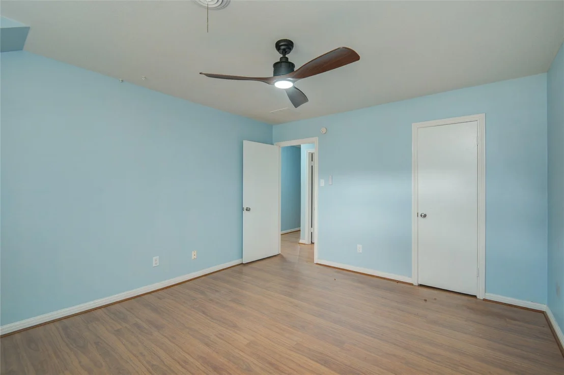 Photo of 5518 Dumfries Drive