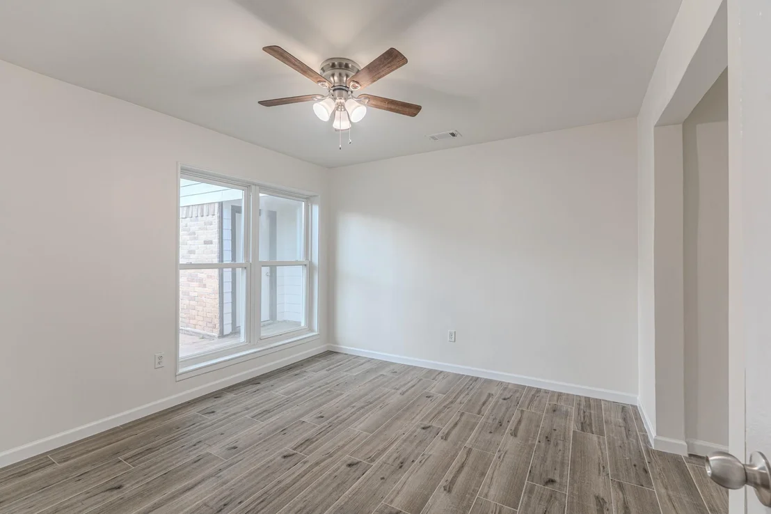 Photo of 5819 Sunnygate Drive