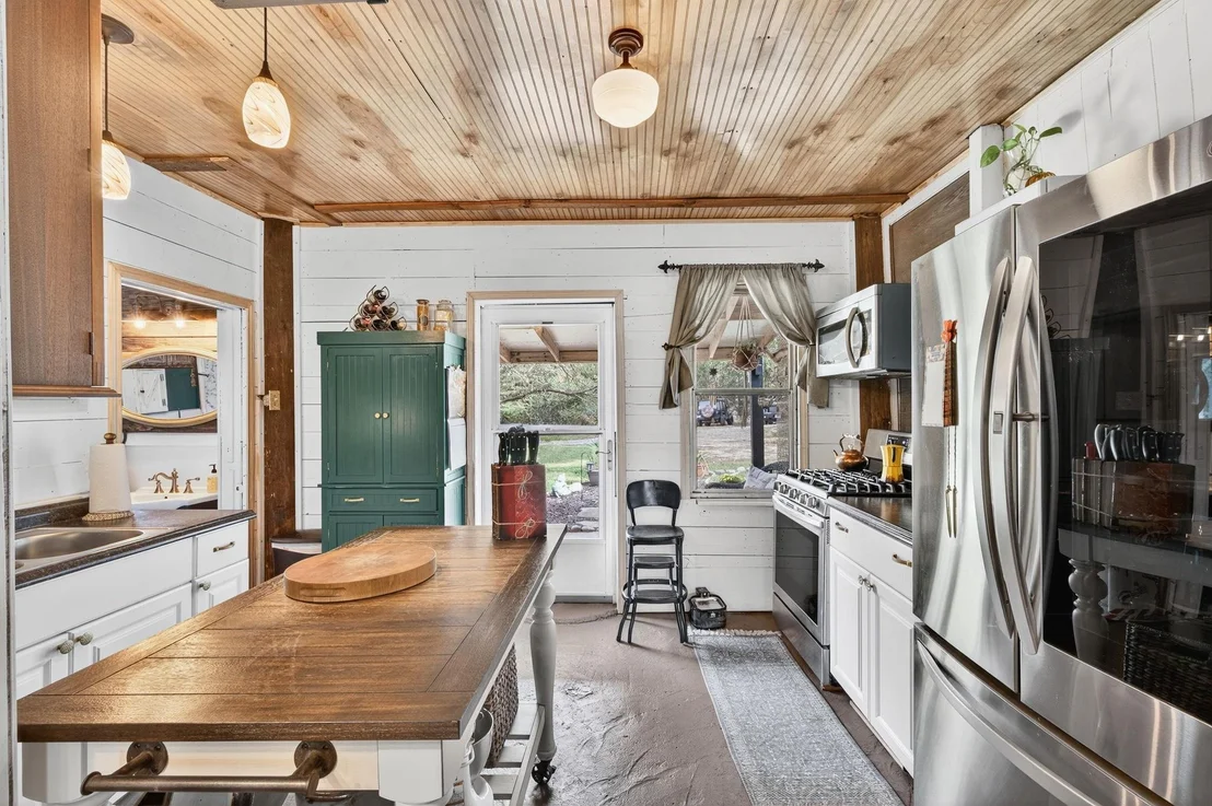 Photo of 312 Magnus Road