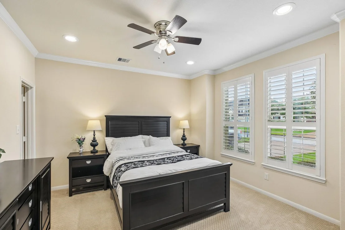 Photo of 4220 Walnut Bend Drive