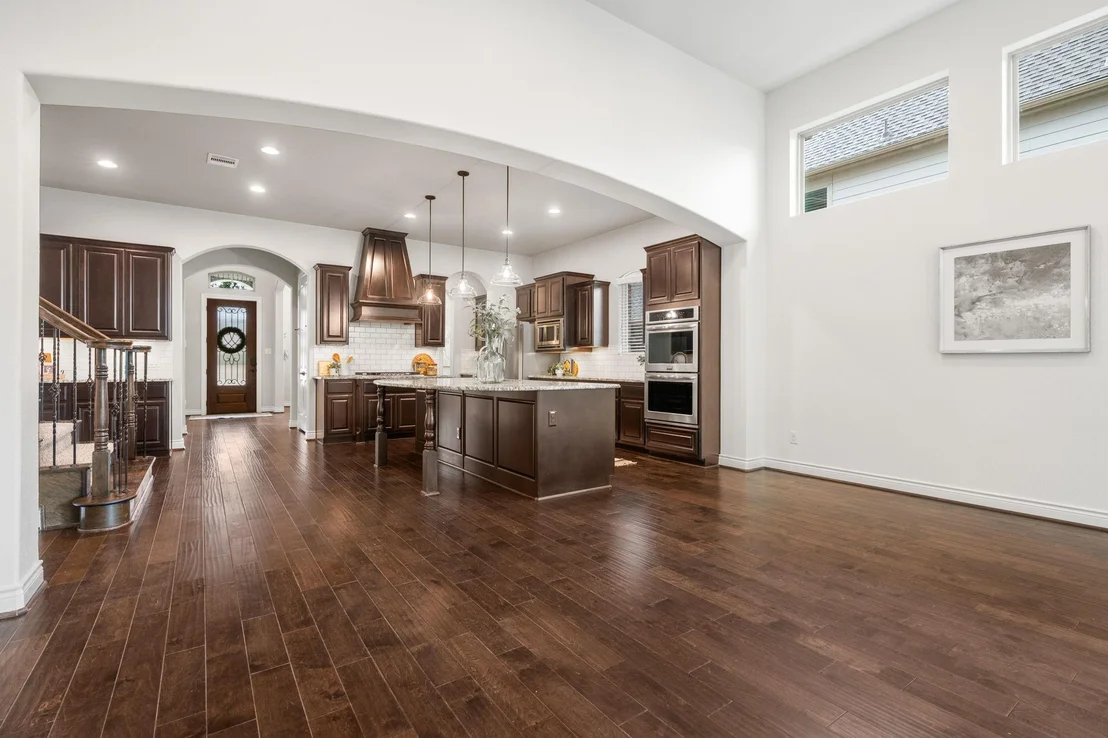 Photo of 915 Holly Chapple Drive