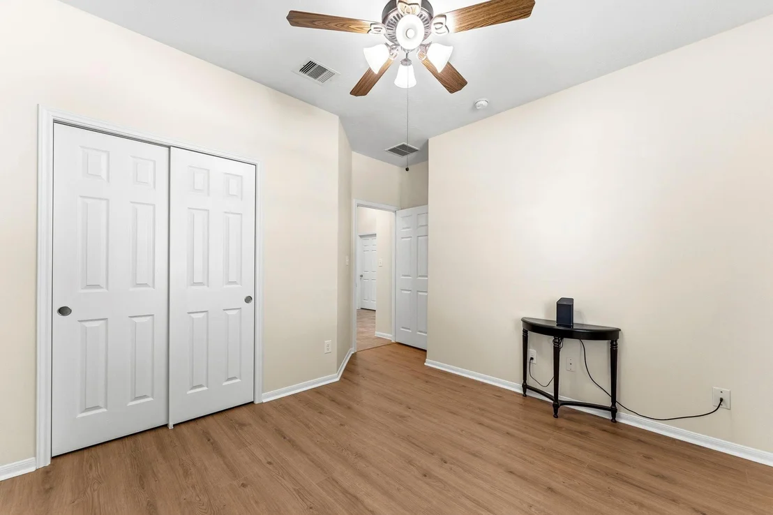 Photo of 21515 Mandarin Glen Circle