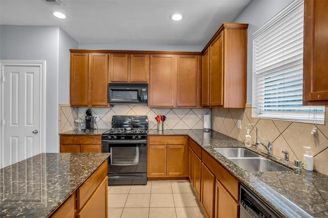 Photo of 18611 Bristol Point Lane