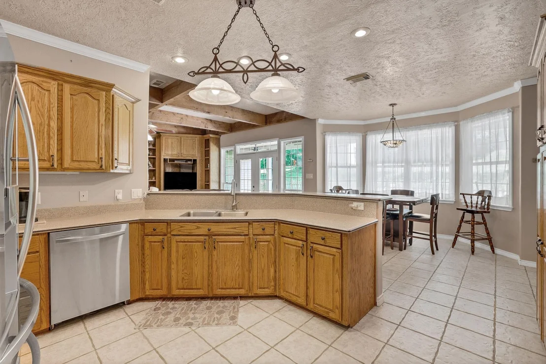 Photo of 401 Hill Creek Drive