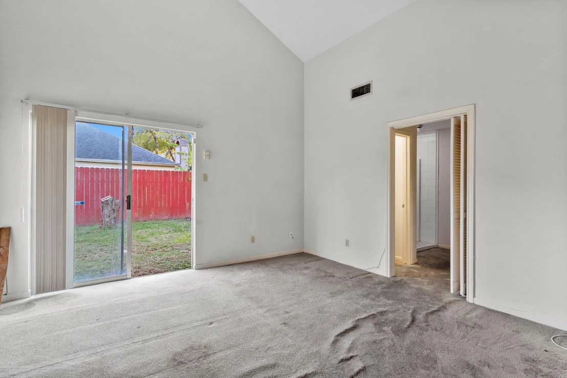 Photo of 8239 Twin Tree Lane