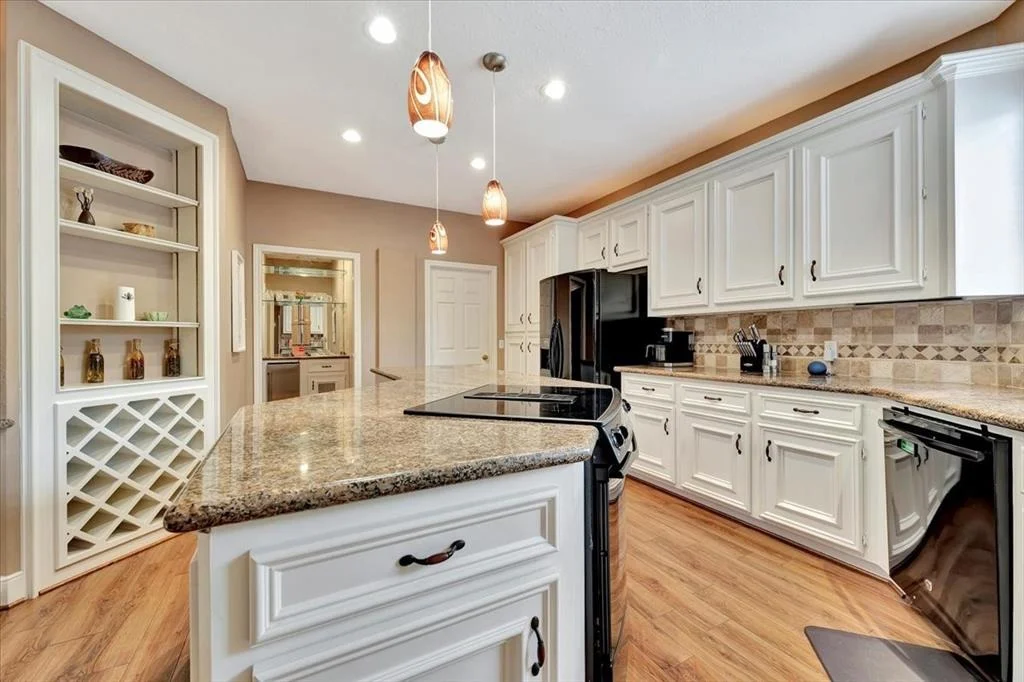 Photo of 2438 Enchanted Isle Drive