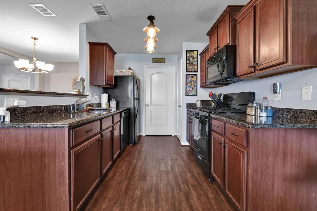 Photo of 1827 Garnet Breeze Drive