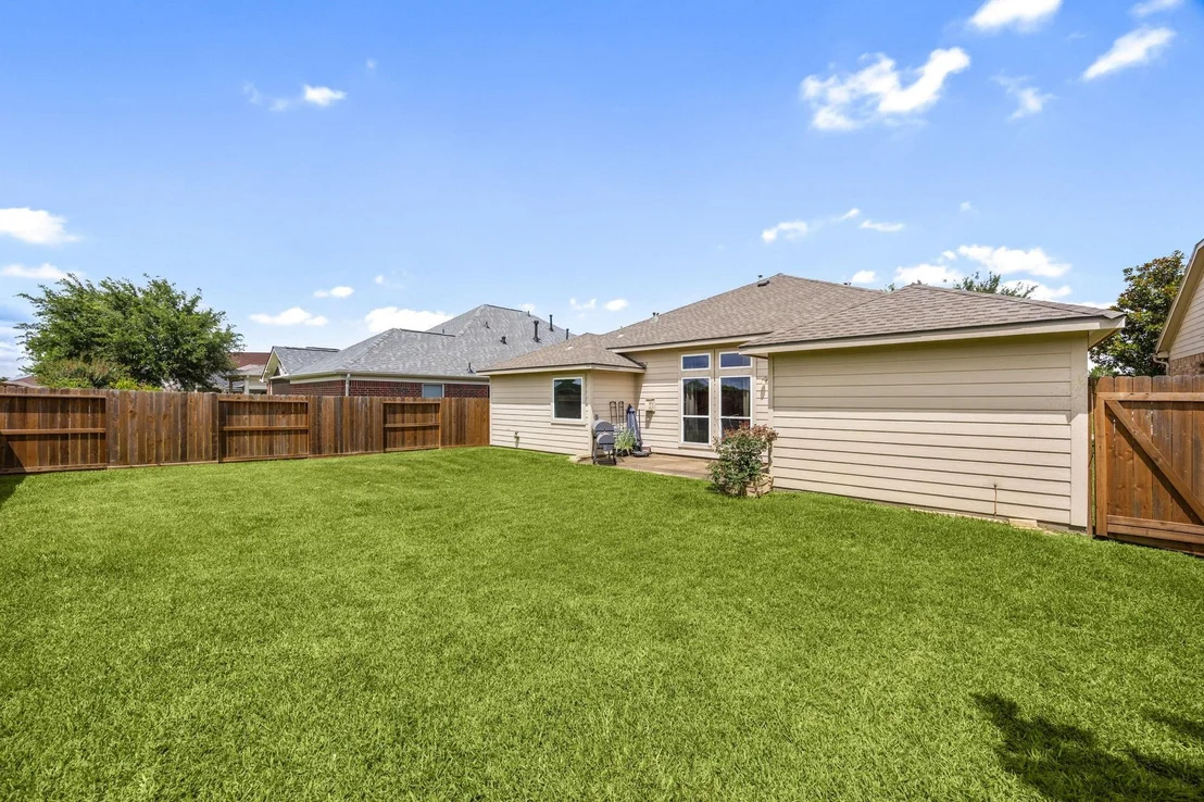 Photo of 14319 W Oblong Circle