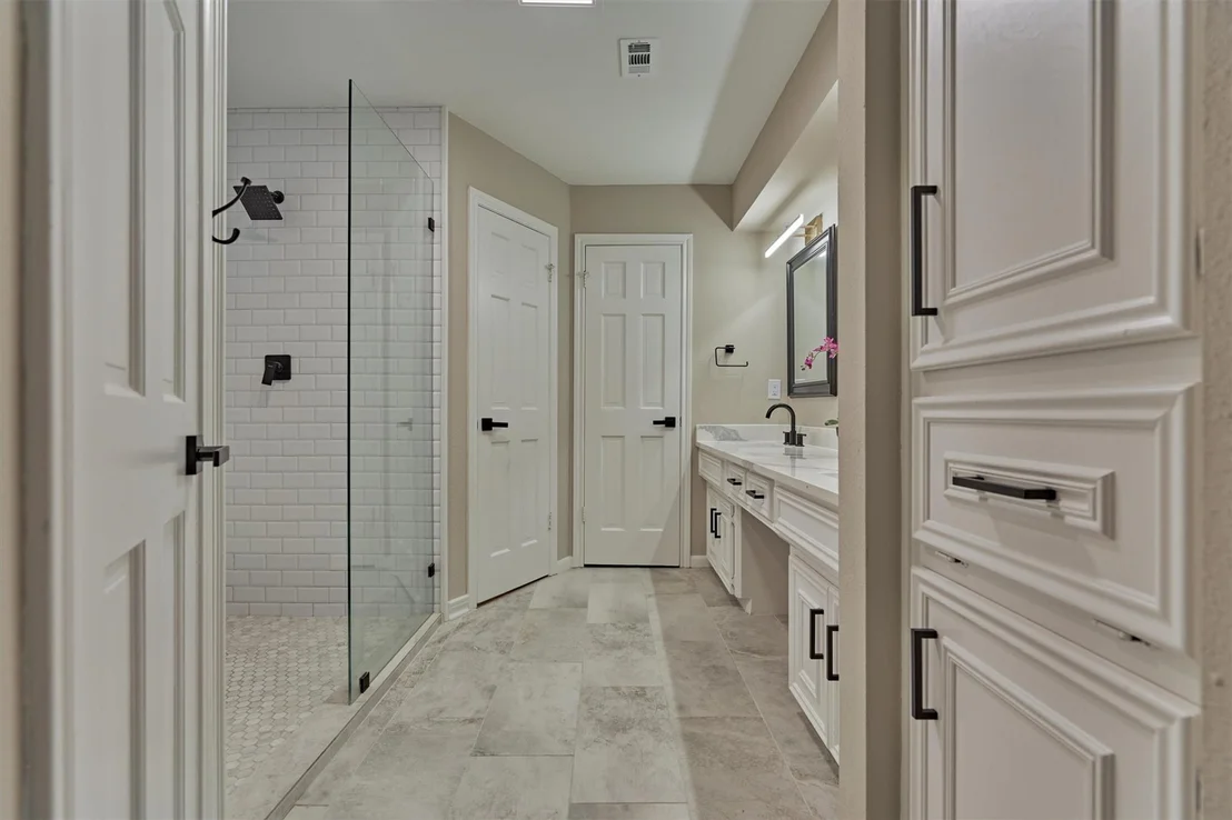 Photo of 6511 Inway Drive