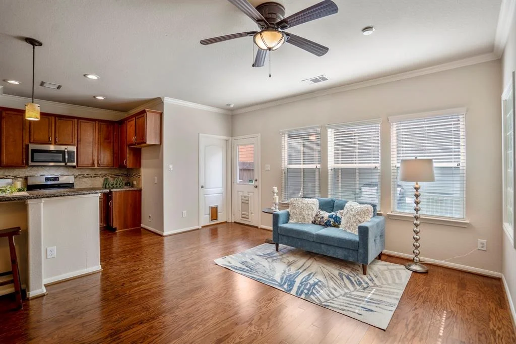 Photo of 4618 Oak Laurel Lane