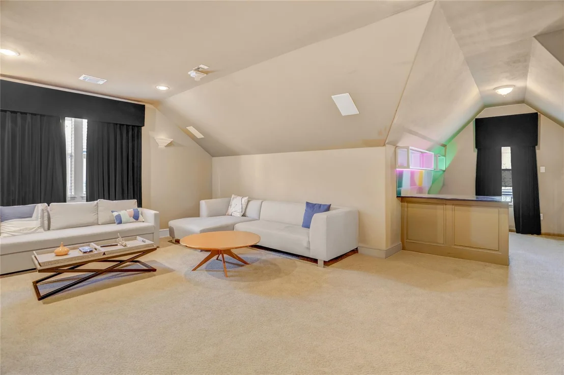 Photo of 11415 Legend Manor Drive