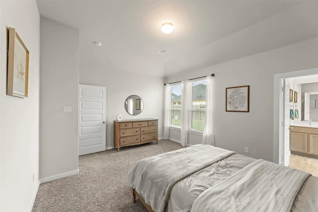 Photo of 2927 Neem Tree Lane